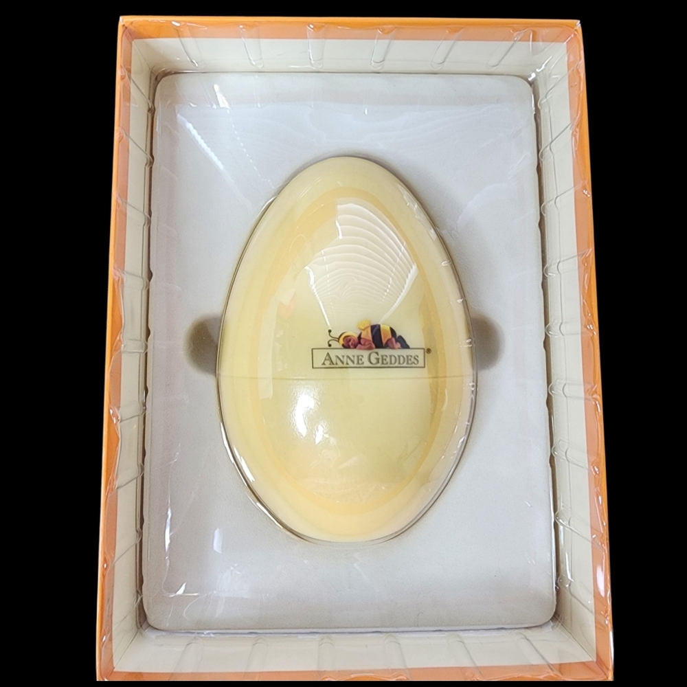 Anne Geddes baby doll famous Bumble Bee in a plastic egg vintage & collectible - Picture 5 of 16